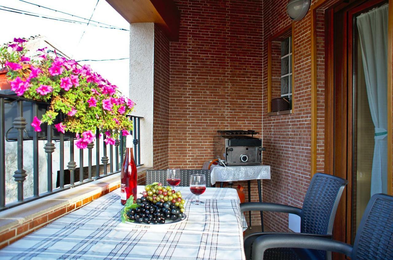 Casa Oliva La Bodegueta Pensionat Abiego Exteriör bild